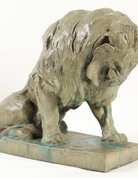 1097-Paul Jouve sculpture de Lion assis en grès émaillé