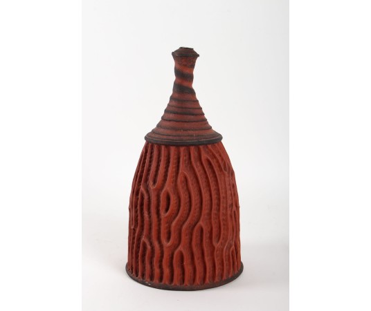 Strie ceramic bottle by Emmanuel Peccatte