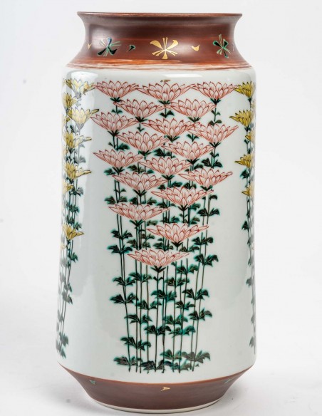 1446-20th century Kutani porcelain vase