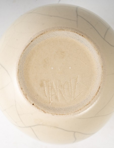 1501-Cracked white sandstone vase n ° 5 by Marc Uzan