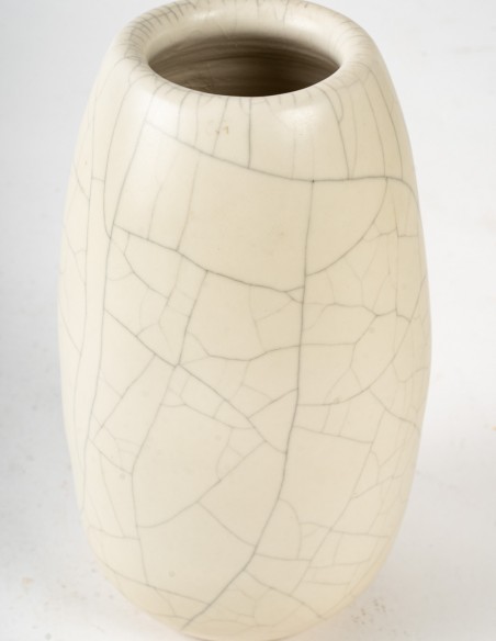 1503-Vase en grès blanc craquelé n° 5 par Marc Uzan
