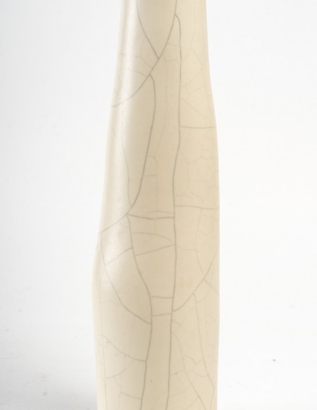 1510-Cracked white sandstone vase n ° 6 by Marc Uzan