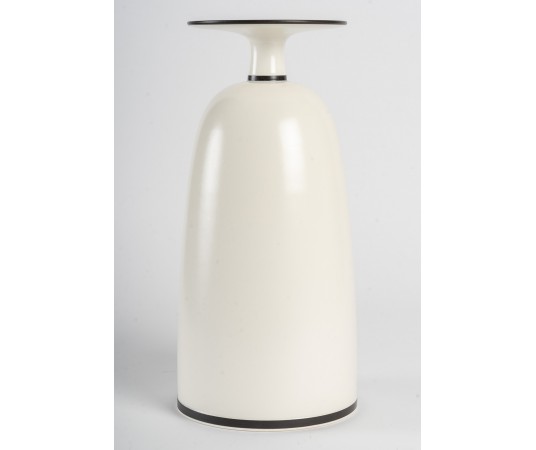 Porcelain vase - by Marc Uzan.
