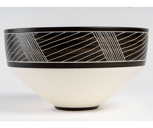 Porcelain cup by Marc Uzan.