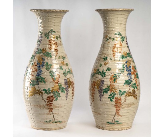 Paire de vase en céramique...