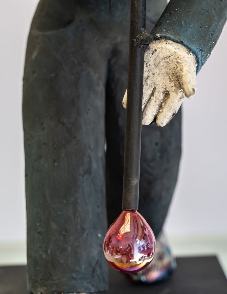 1692-Sculpture raku par CLEM - le souffleur de verre