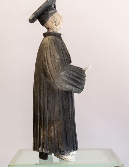 1710-Raku sculpture by CLEM - the lawyer