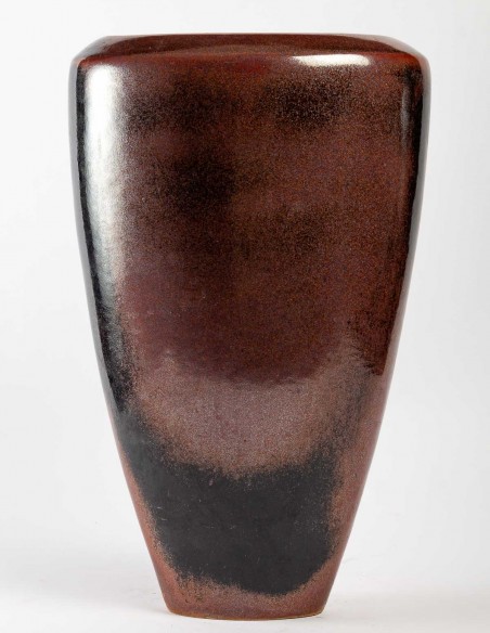 1732-Oval vase by Annie Fourmanoir - current exhibition