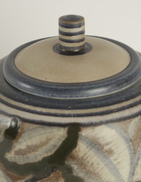 197-Sèvres ceramic art deco box