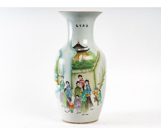 Chinese porcelain vase,...