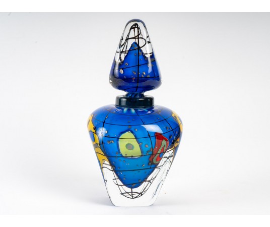 Flacon en verre soufflé par...