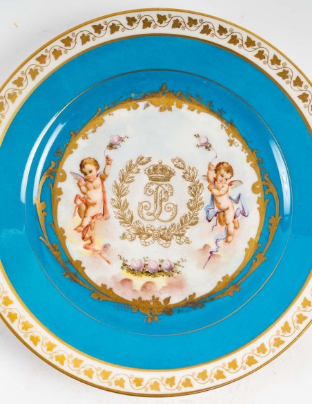 2435-Sèvres plate Louis Philippe period - Galeriepaolalumbroso