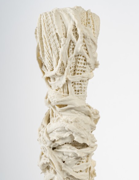 2559-sculpture en céramique par Nicole Giroud