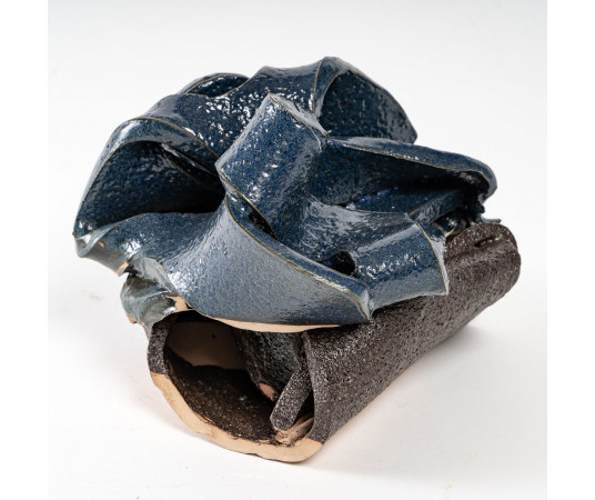 Sculpture n°2 en grès bleu...