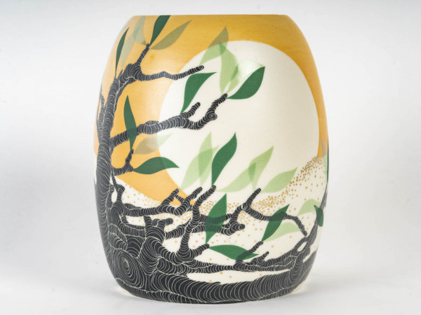 Vase en porcelaine par Simone Perrotte - exposition en cours