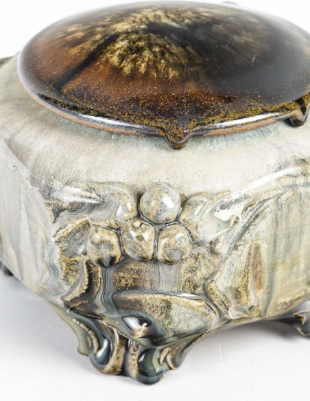 3403-A ceramic box by Jean Jacquinot