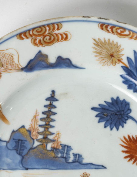 3439-assiettes en porcelaine de chine 18éme siècles.