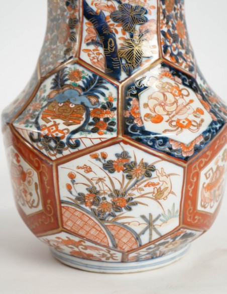 358-vases en porcelaine Imari du 20ème siècle