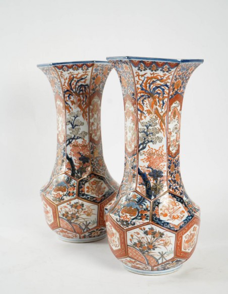 361-vases en porcelaine Imari du 20ème siècle
