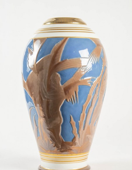 475-Art deco vase in Sèvres porcelain, year 30