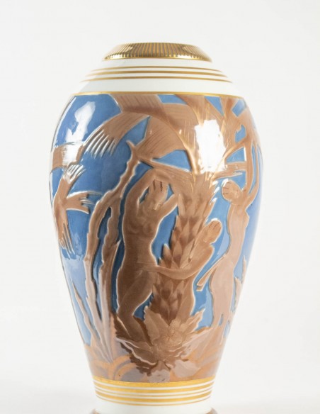 477-Art deco vase in Sèvres porcelain, year 30