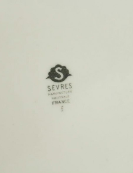 628-Vase en porcelaine du 20ème siècle Manufacture de Sèvres