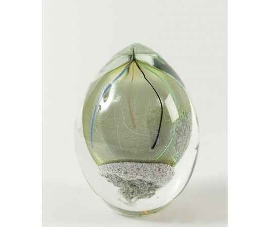 Cylindre en verre modelé à chaud par Isabelle Monod