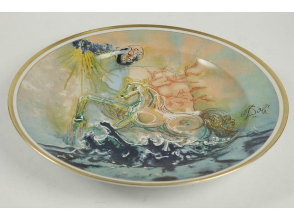 Plat en porcelaine du 20ème siècle Salvatore Dali
