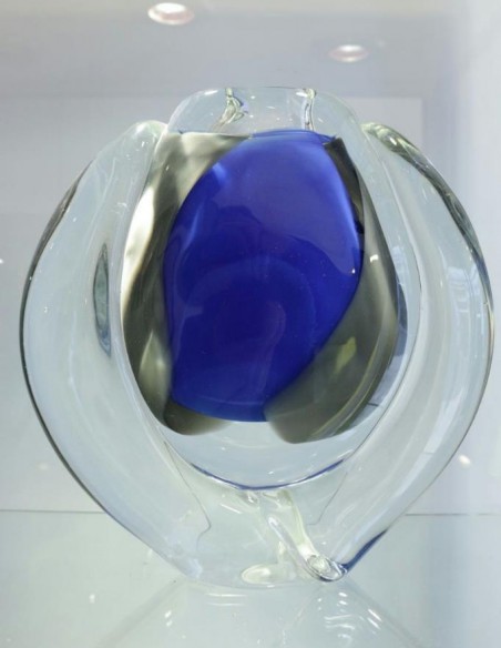 741-Blown Glass Vase by Alain Bégou