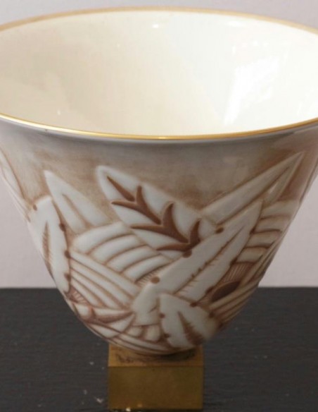 770-Vase in Sèvres Porcelain by Jacques Émile Ruhlmann