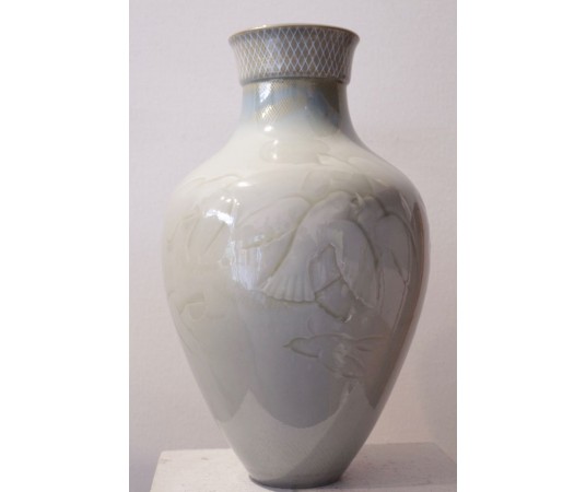 Porcelain vase by the Manufacture Nationale de Sèvres