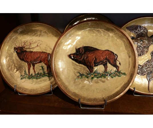 Série de 9 assiettes en céramique par Auguste Heiligenstein